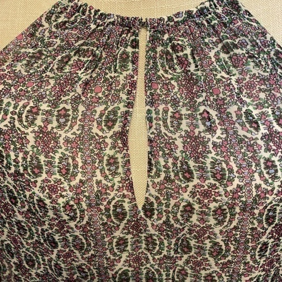 Joie Floral Sleevless 100% silk Top Size Small. - Picture 2 of 6